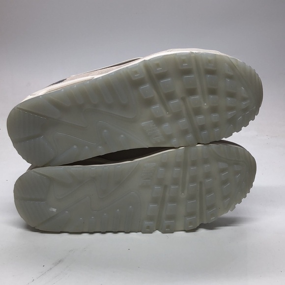 Women’s Air Max 90 Futura White/Tan DM9922-102 USED Worn Once Sz 8 - Picture 9 of 11